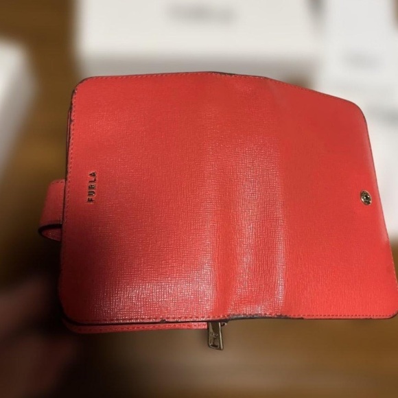 Furla leather wallet - Picture 5 of 9